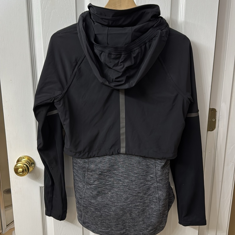 Athleta Run Jacket - Picture 8 of 10